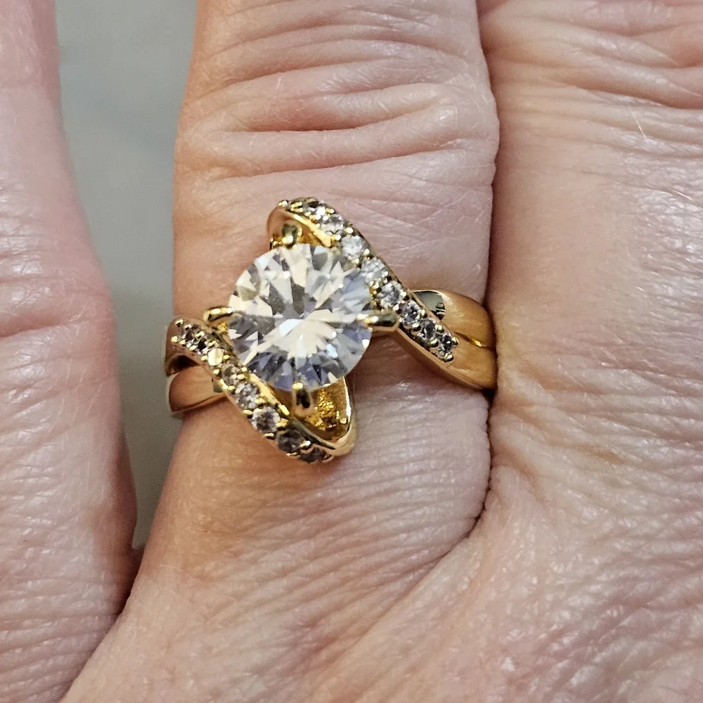Charter Club Gold Plate Crystal Bypass Ring Size‎ 9